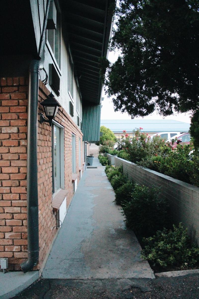 Popular attractions Area Nearby Property